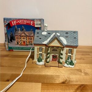 Porcelain Lighted House - Multicolor